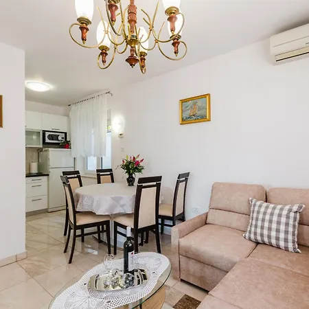 Katica Apartment Povile