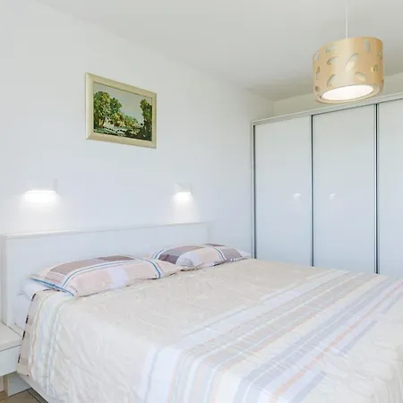 Apartment Katica *